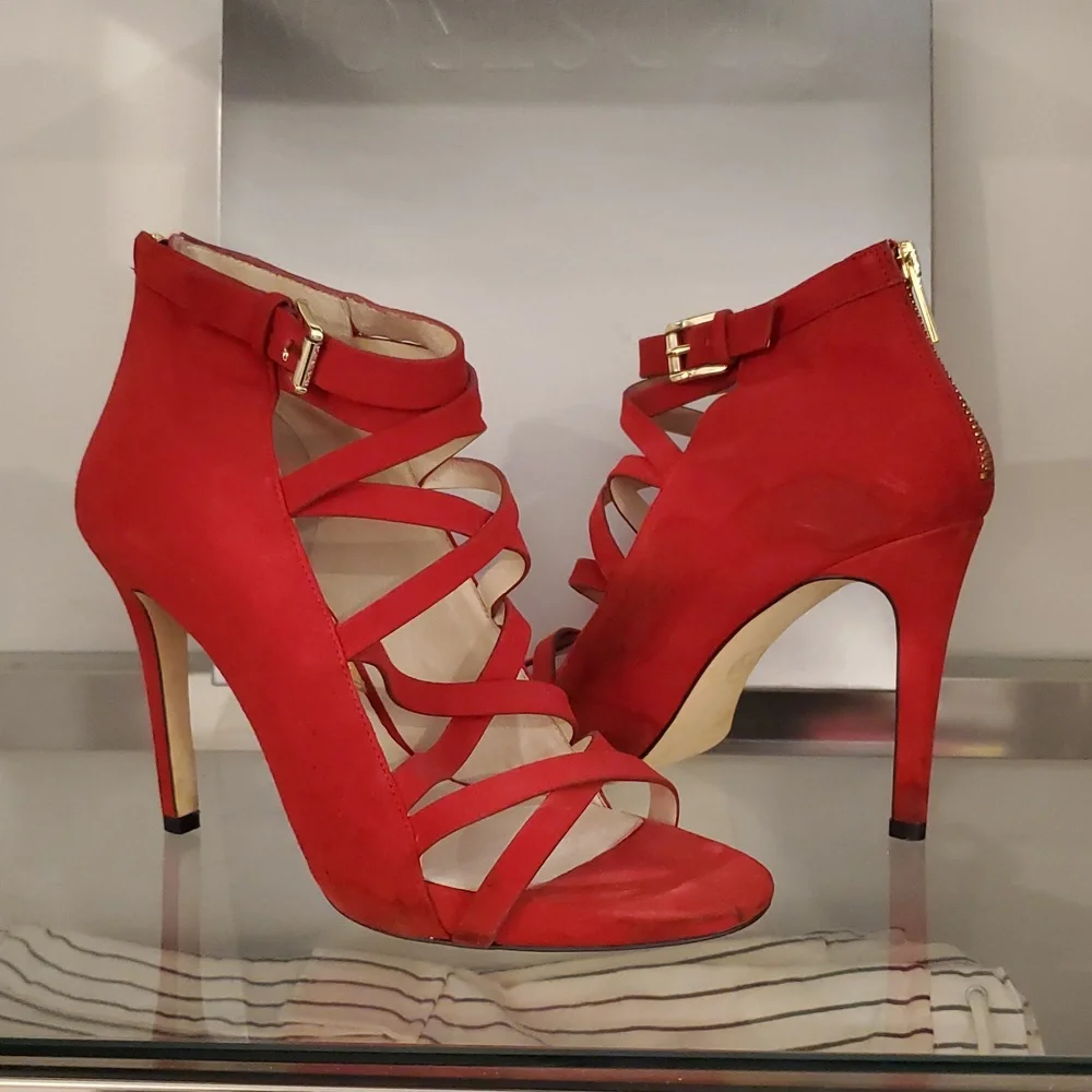 Michael Kors Red Suede Strappy shoe Size 9 With 3.5”. Heel - Picture 8 of 8